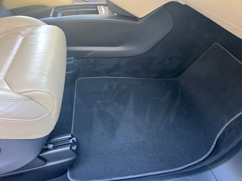 Used 2017 Tesla Model X 100D image 30