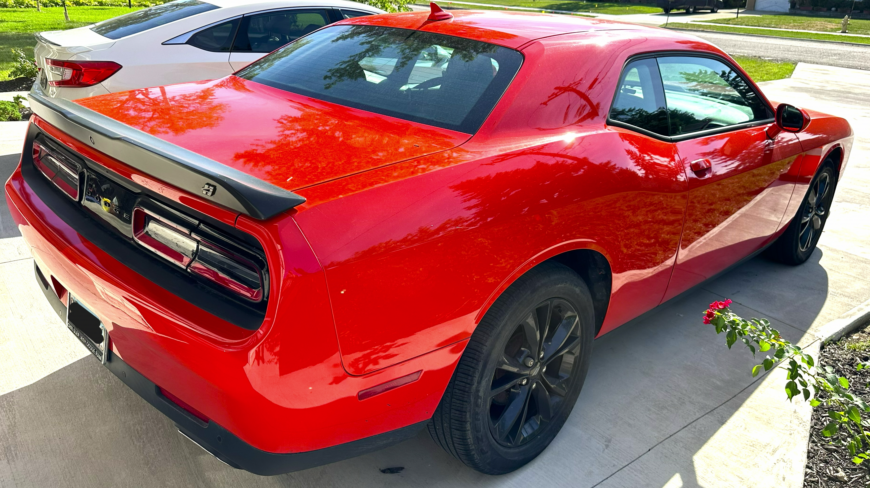 Used 2020 Dodge Challenger GT w/ Blacktop Package AWD/4WD image 5