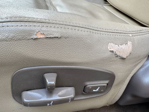 Used 1996 Toyota Land Cruiser Sport Utility 4D image 6