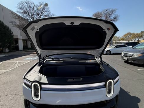 Used 2026 Rivian R1S Adventure image 13