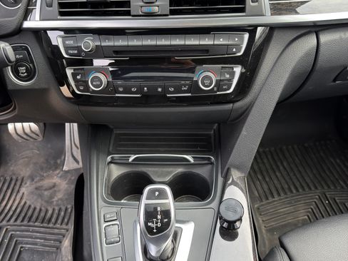 Used 2017 BMW 330i xDrive Sedan image 11