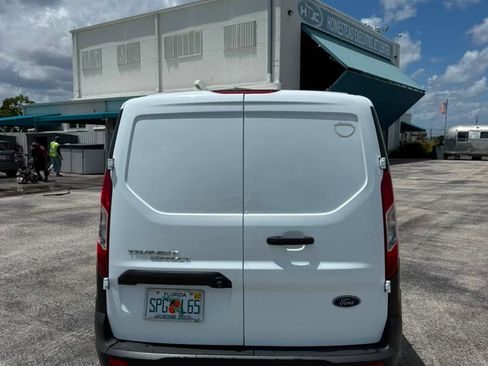 Used 2019 Ford Transit Connect XL FWD image 8