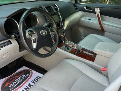 Used 2013 Toyota Highlander Limited