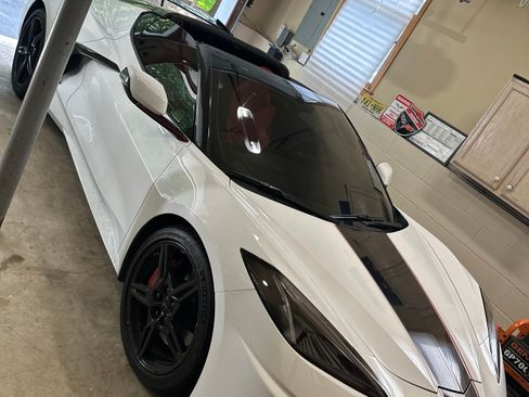 Used 2021 Chevrolet Corvette Stingray Preferred Cpe w/ Z51 Performance Package image 5