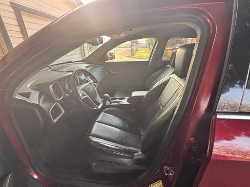 Used 2011 Chevrolet Equinox LTZ image 5