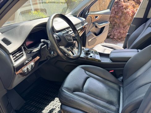Used 2018 Audi Q7 3.0T Prestige AWD/4WD image 19