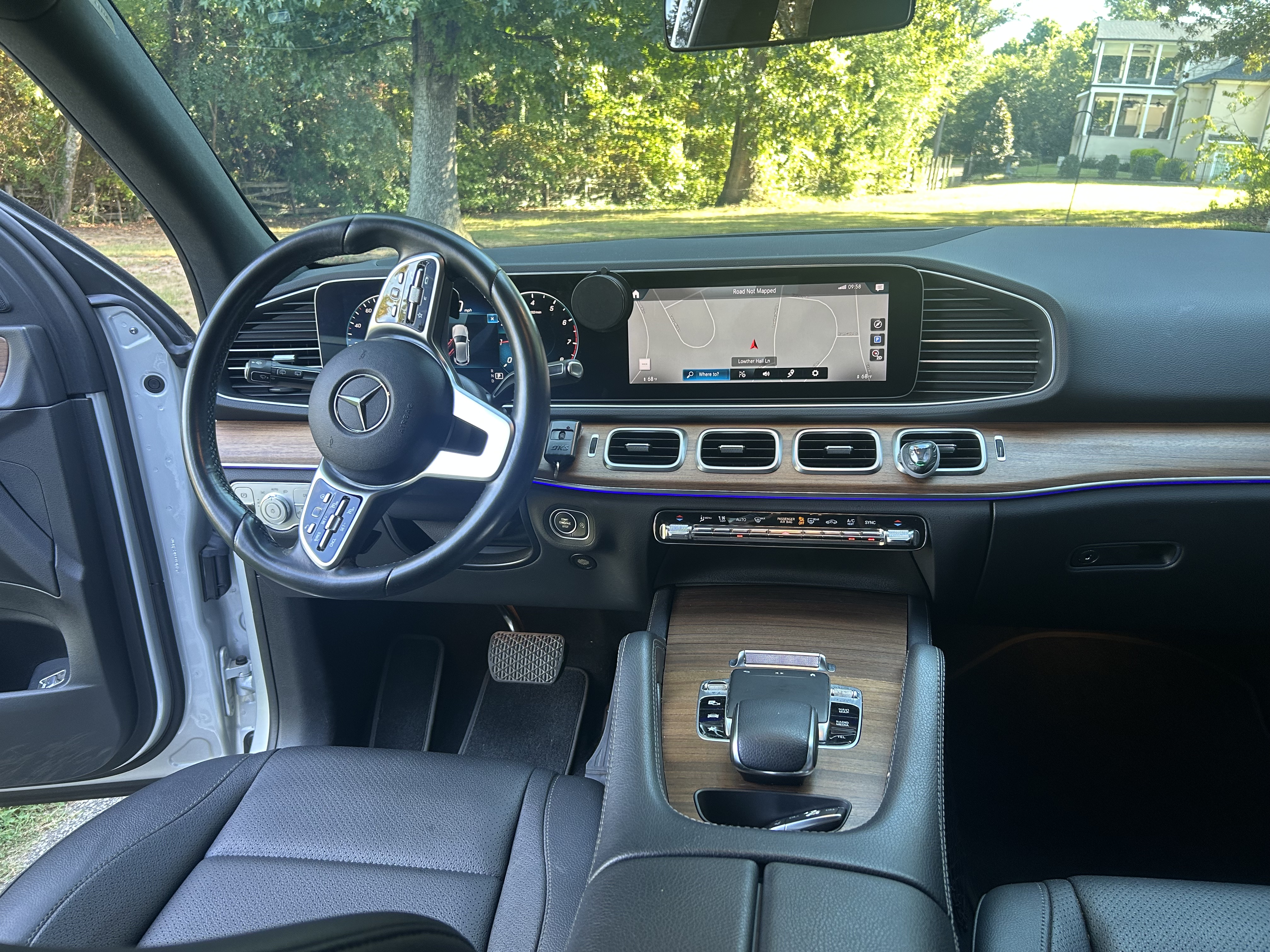 Used 2020 Mercedes-Benz GLE 350 4MATIC image 9
