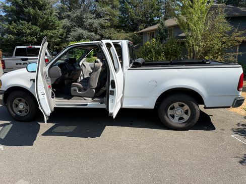 Used 2001 Ford F150 2WD SuperCab image 4