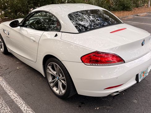 Used 2016 BMW Z4 sDrive35i image 10