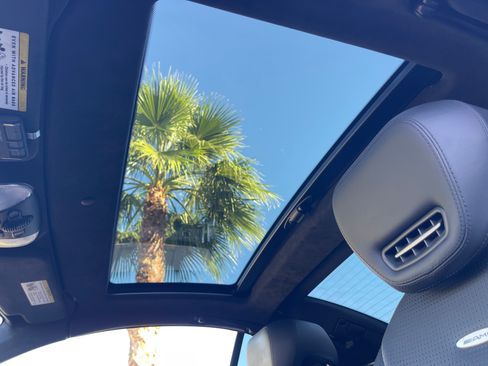 Used 2009 Mercedes-Benz SL 63 AMG image 17