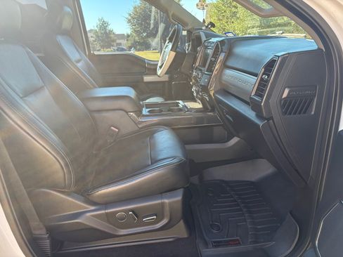 Used 2019 Ford F250 Lariat w/ Lariat Ultimate Package image 15