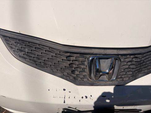 Used 2013 Honda Fit image 17