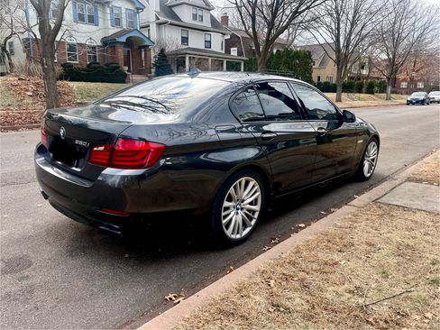 Used 2011 BMW 550i Sedan RWD image 10