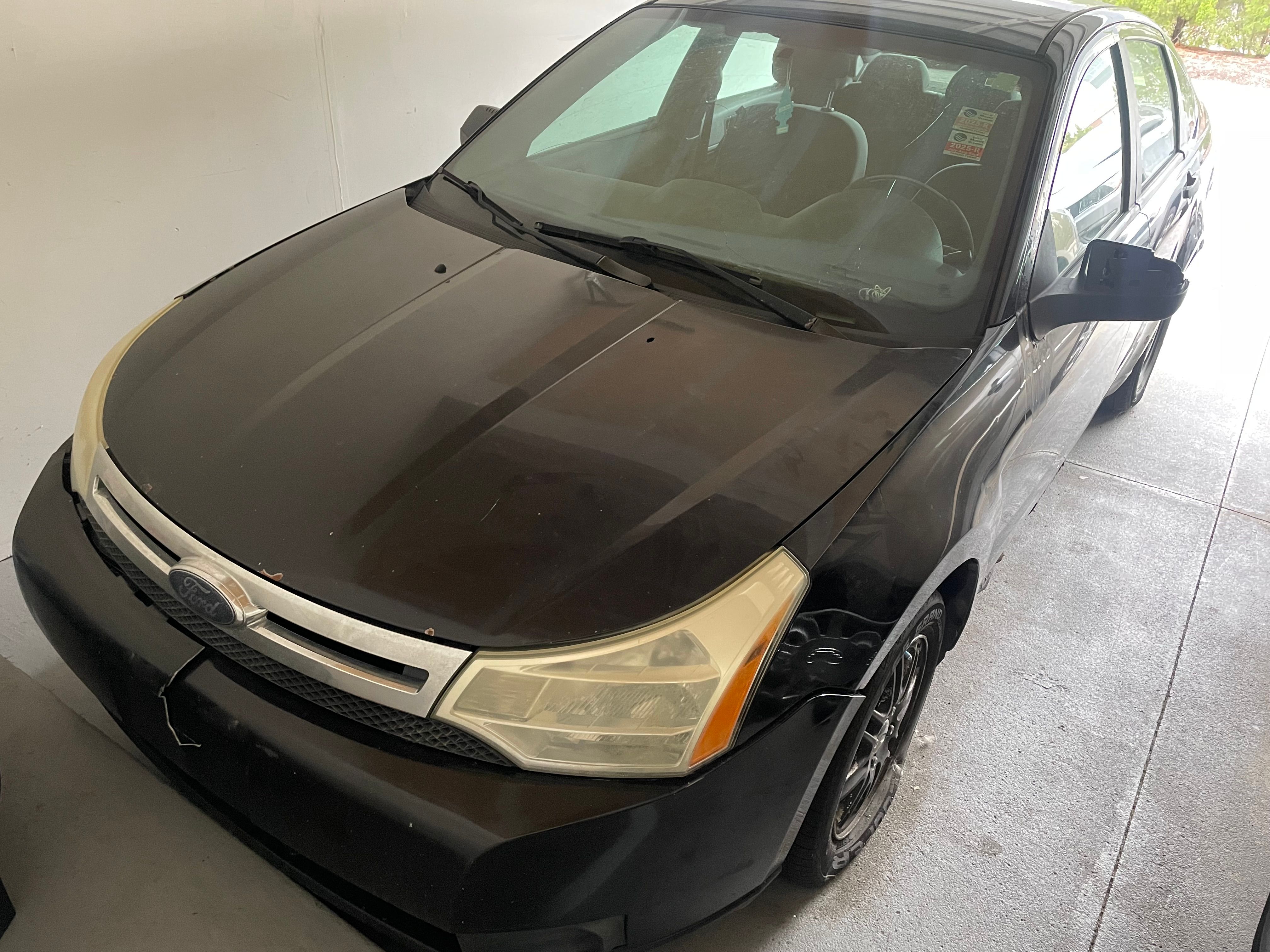 Used 2009 Ford Focus SE FWD image 5