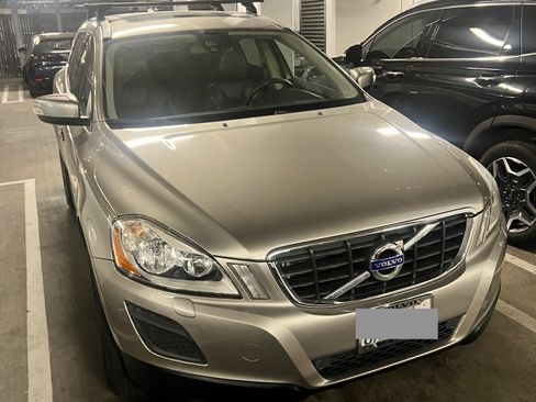 Used 2011 Volvo XC60 3.2 AWD/4WD image 22