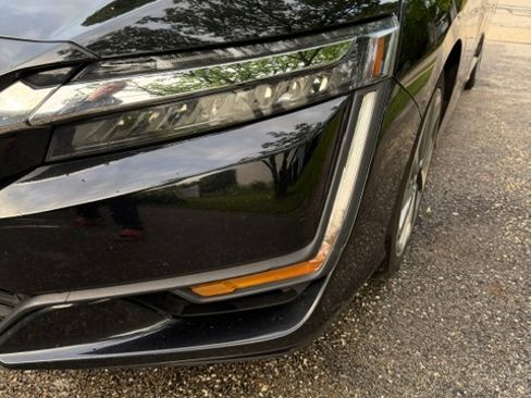 Used 2018 Honda Clarity Plug-In Hybrid image 20
