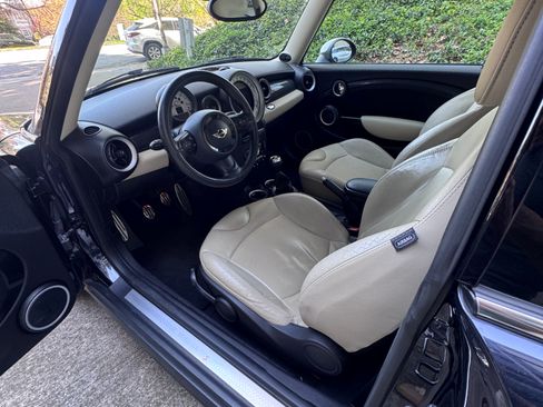 Used 2013 MINI Cooper S image 10