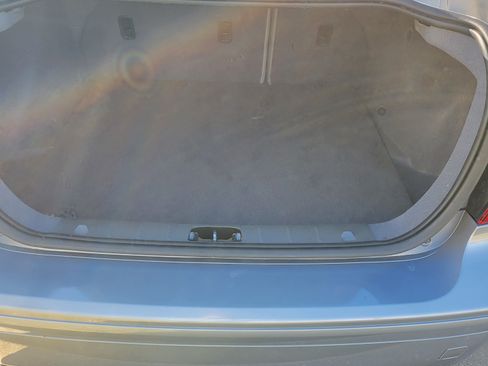 Used 2005 Volvo S40 2.4i image 15