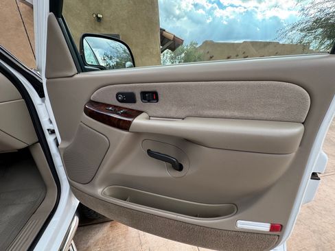 Used 2002 GMC Sierra 2500 2WD Crew Cab HD w/ SLT Marketing Option Pkg image 13