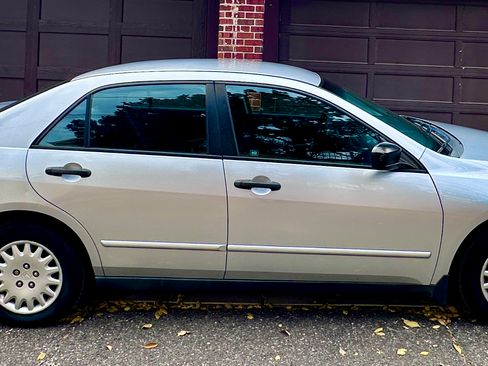 Used 2007 Honda Accord VP image 1