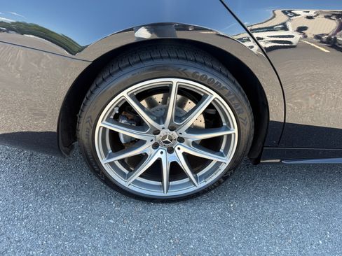 Used 2020 Mercedes-Benz S 560 4MATIC Sedan image 22