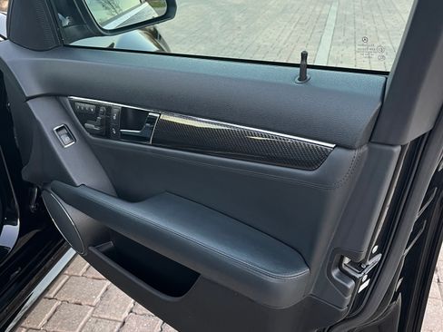 Used 2009 Mercedes-Benz C 63 AMG Sedan image 18