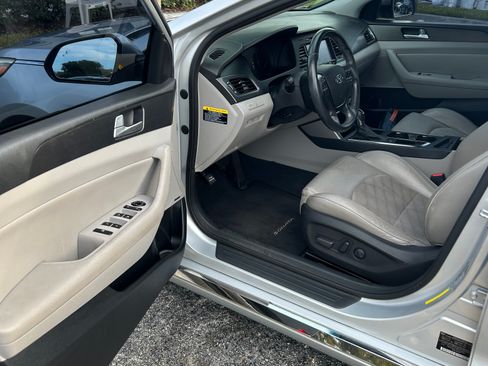 Used 2015 Hyundai Sonata Sport w/ Option Group 04 image 14