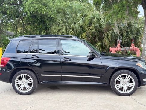 Used 2015 Mercedes-Benz GLK 350 2WD image 8