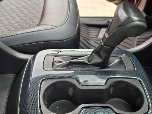 Used 2017 Chevrolet Colorado Z71 image 29