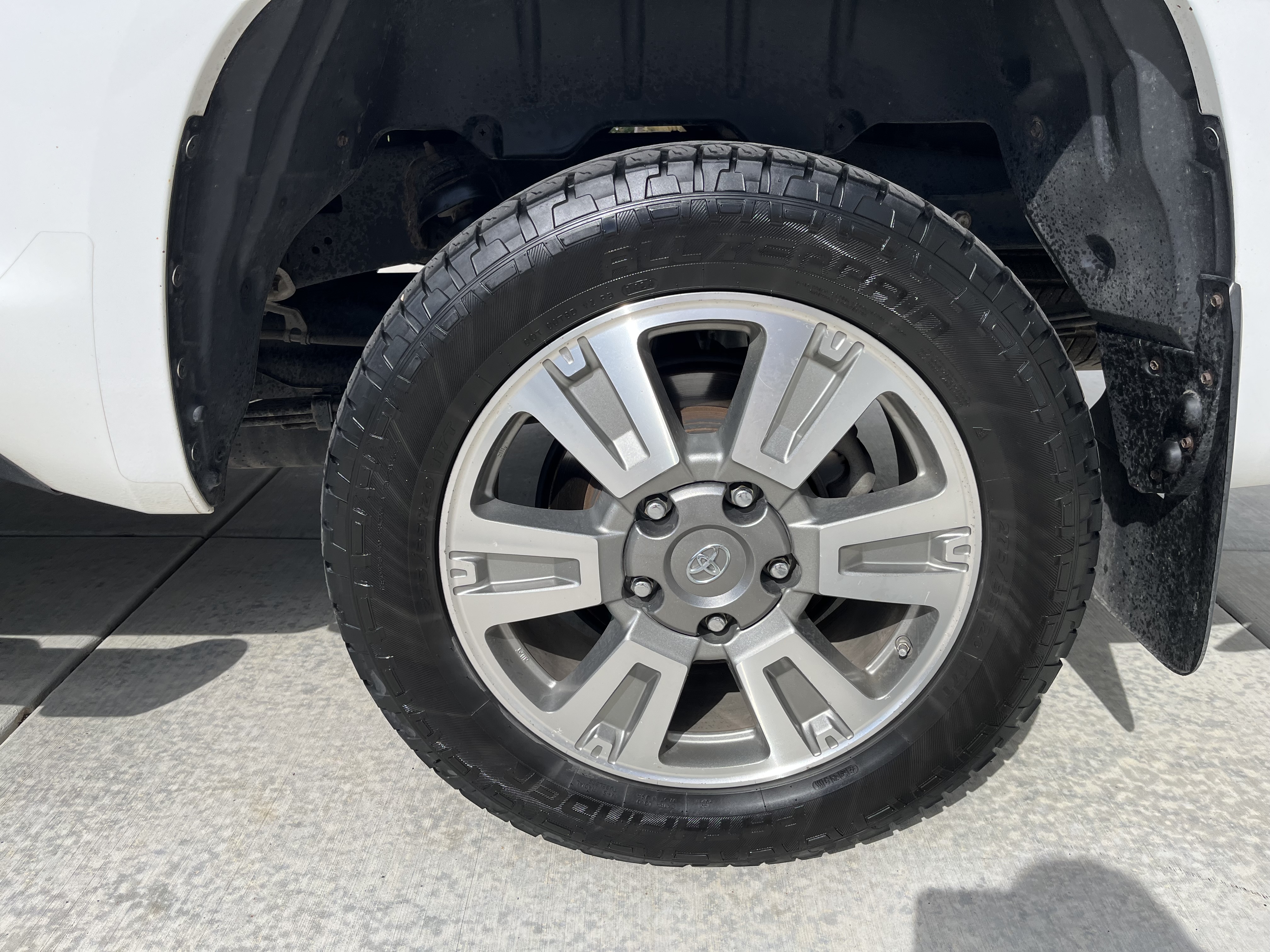 Used 2016 Toyota Tundra Platinum AWD/4WD image 9