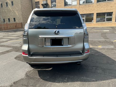 Used 2022 Lexus GX 460 Premium AWD/4WD image 11