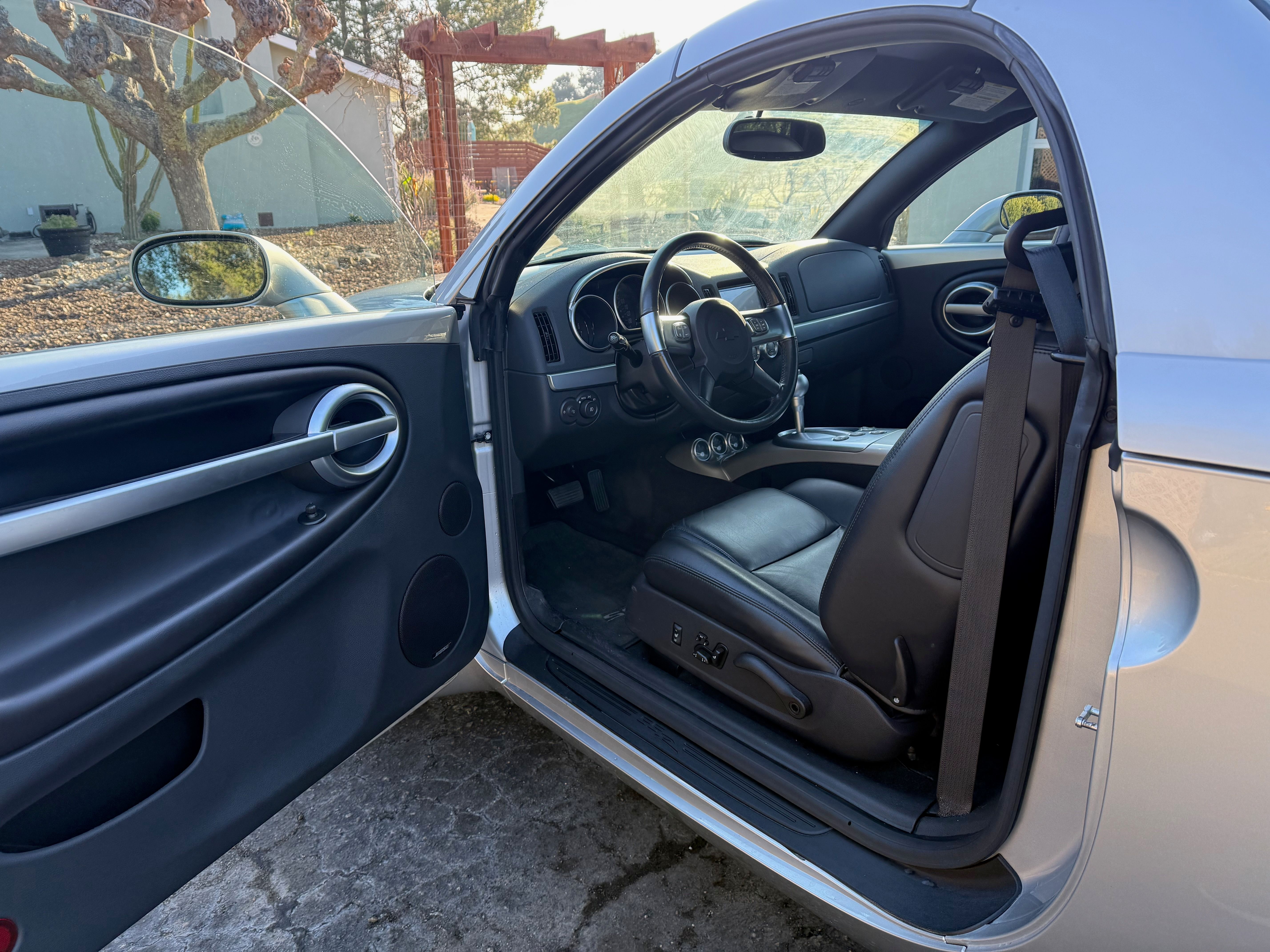 Used 2005 Chevrolet SSR w/ Preferred Equipment Group RWD image 14