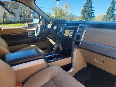 Used 2012 Ford F150 Lariat w/ Lariat Chrome Pkg image 10