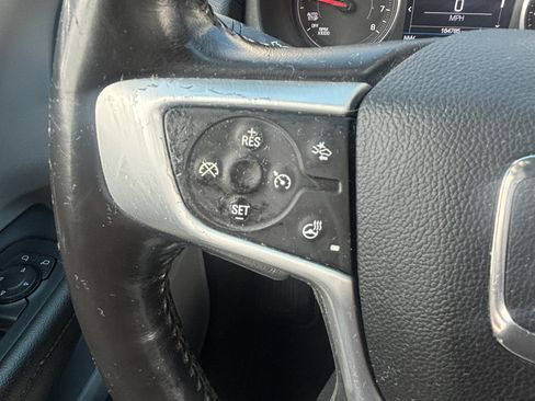 Used 2018 GMC Terrain SLT w/ Preferred Package image 8