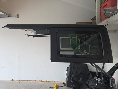 Used 2023 Jeep Wrangler Unlimited Rubicon image 16