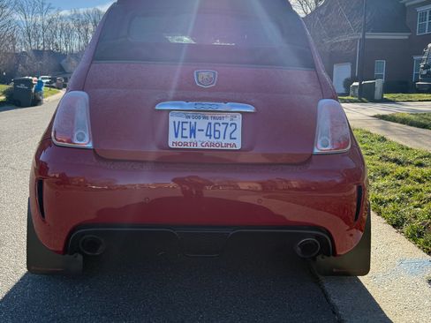 Used 2013 FIAT 500 Abarth w/ Beats Audio Pkg image 2