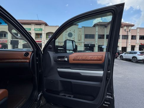 Used 2015 Toyota Tundra 1794 Edition AWD/4WD image 16