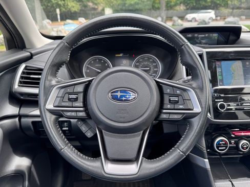 Used 2019 Subaru Forester Premium AWD/4WD image 19