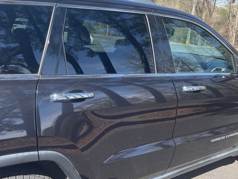 Used 2014 Jeep Grand Cherokee Limited image 11