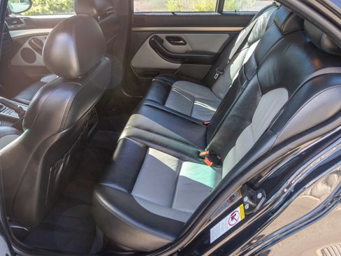 Used 2001 BMW M5 RWD image 21