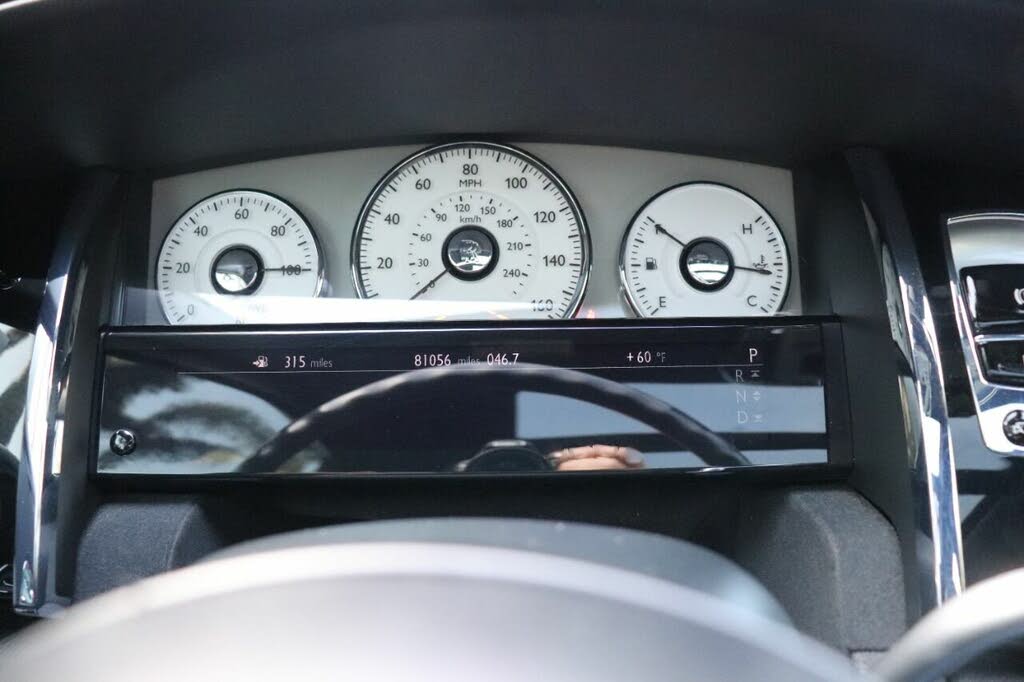 Used 2011 Rolls-Royce Ghost RWD image 22