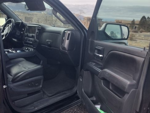 Used 2014 GMC Sierra 1500 SLT w/ All-Terrain Package image 5