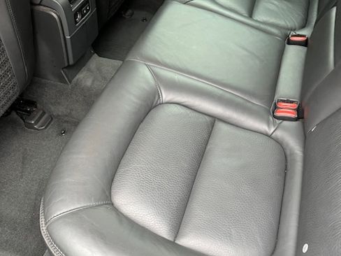 Used 2010 Volvo XC70 3.2 image 15