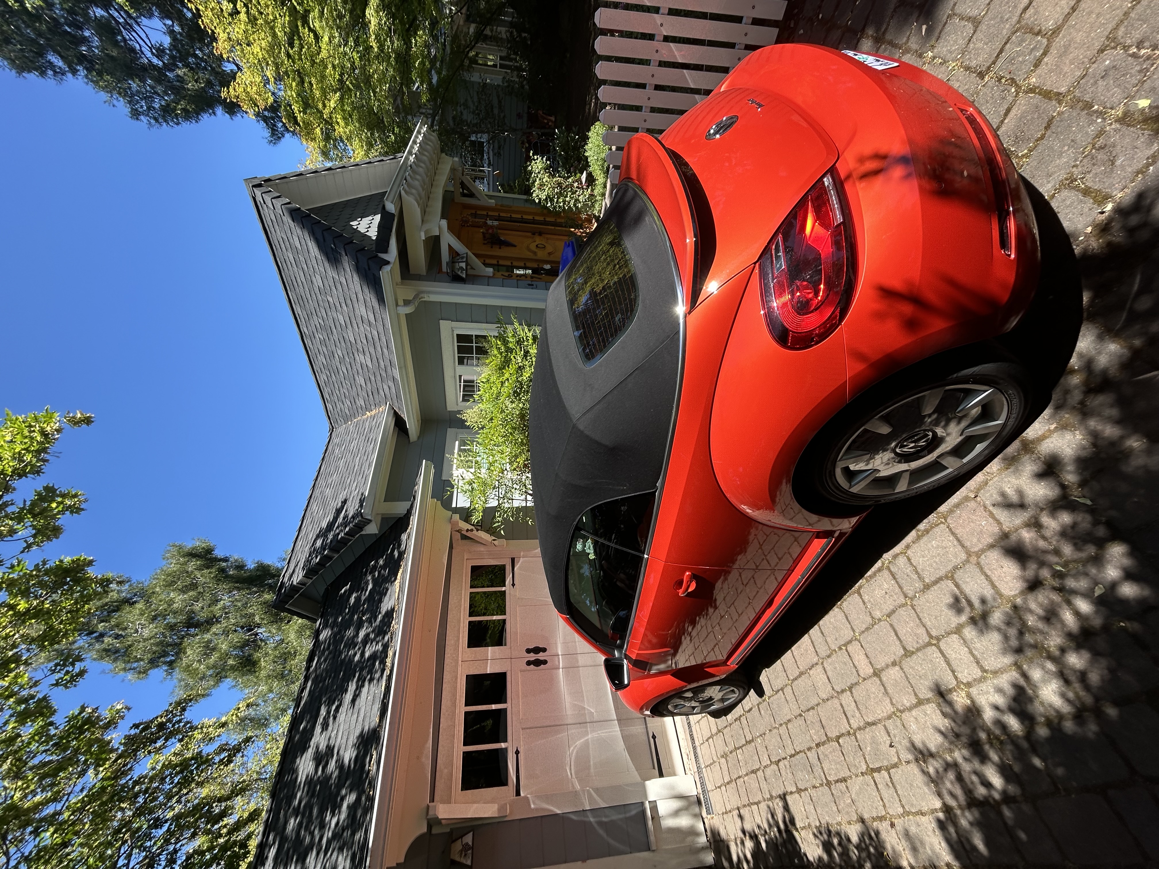 Used 2017 Volkswagen Beetle 1.8T S FWD image 8
