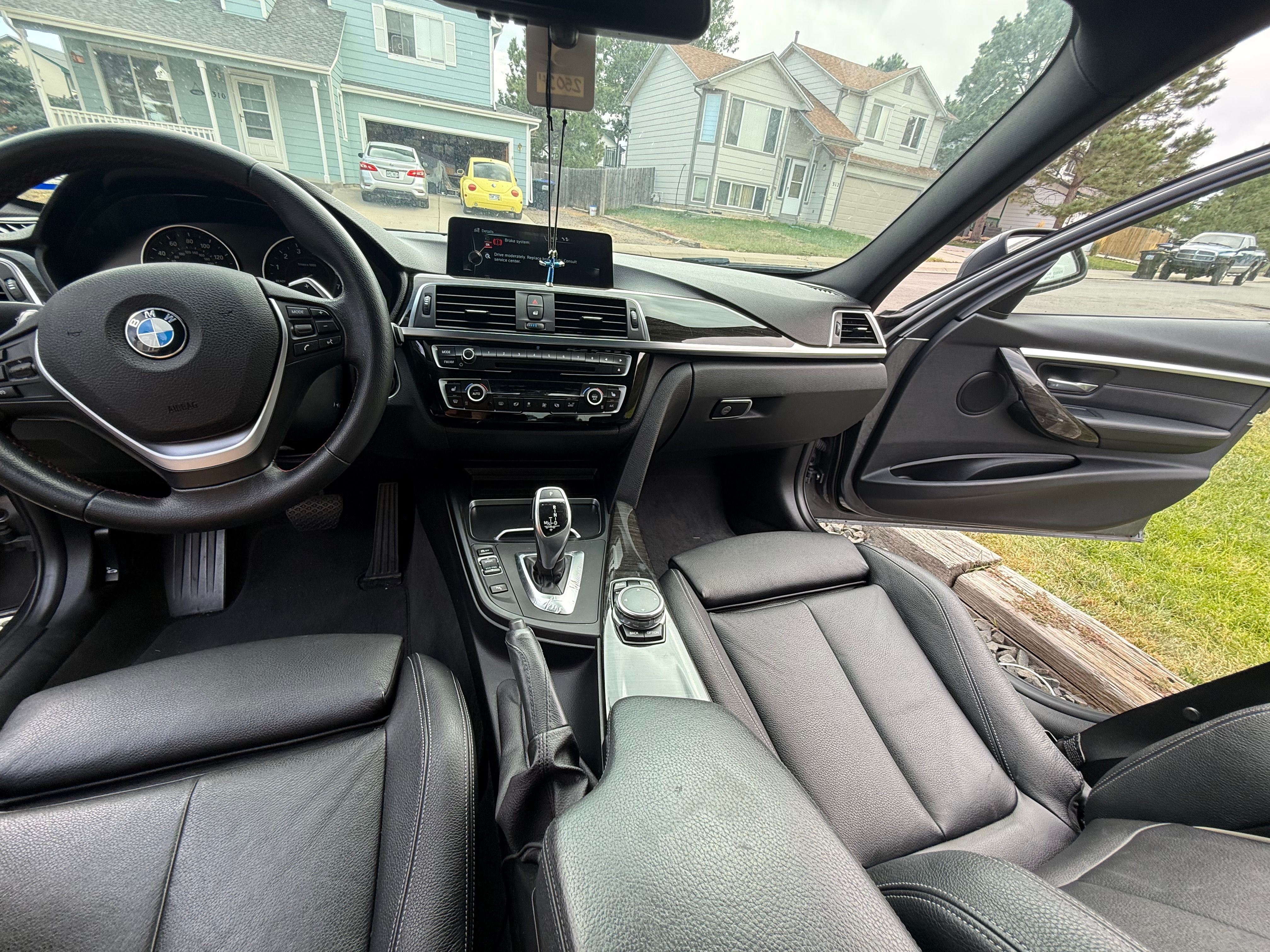 Used 2016 BMW 328i Sedan RWD image 14