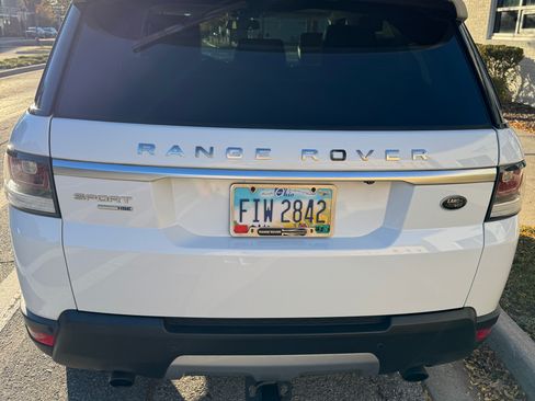 Used 2014 Land Rover Range Rover Sport HSE image 11