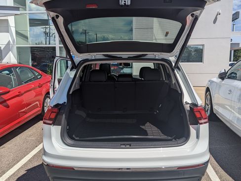 Used 2019 Volkswagen Tiguan SEL image 5