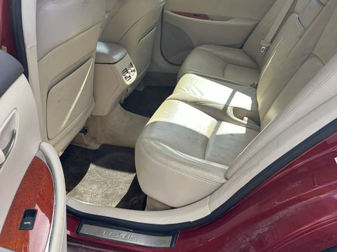 Used 2010 Lexus ES 350 w/ Preferred Accessory Package image 12