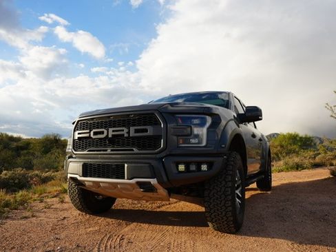 Used 2018 Ford F150 Raptor w/ Equipment Group 802A Luxury image 6