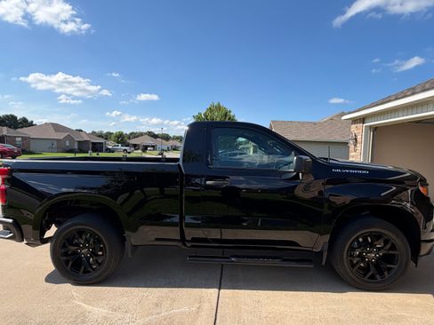 Used 2024 Chevrolet Silverado 1500 W/T RWD image 12